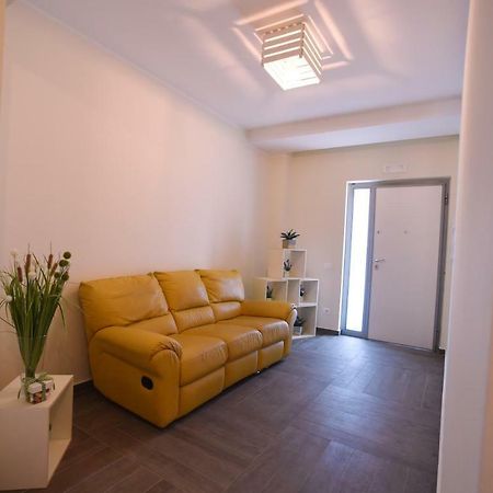 Rossano Stazione La Maison Vintage מראה חיצוני תמונה